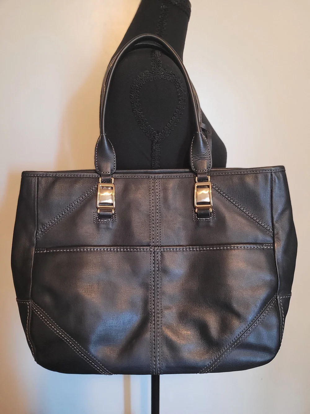Brighton structured black